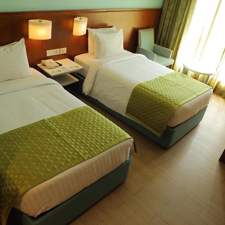 Fairfield By Marriott Индаур Экстерьер фото