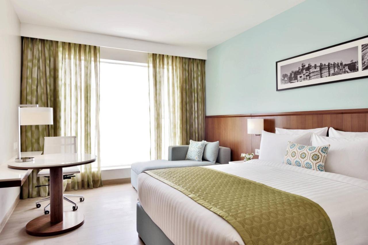 Fairfield By Marriott Индаур Экстерьер фото
