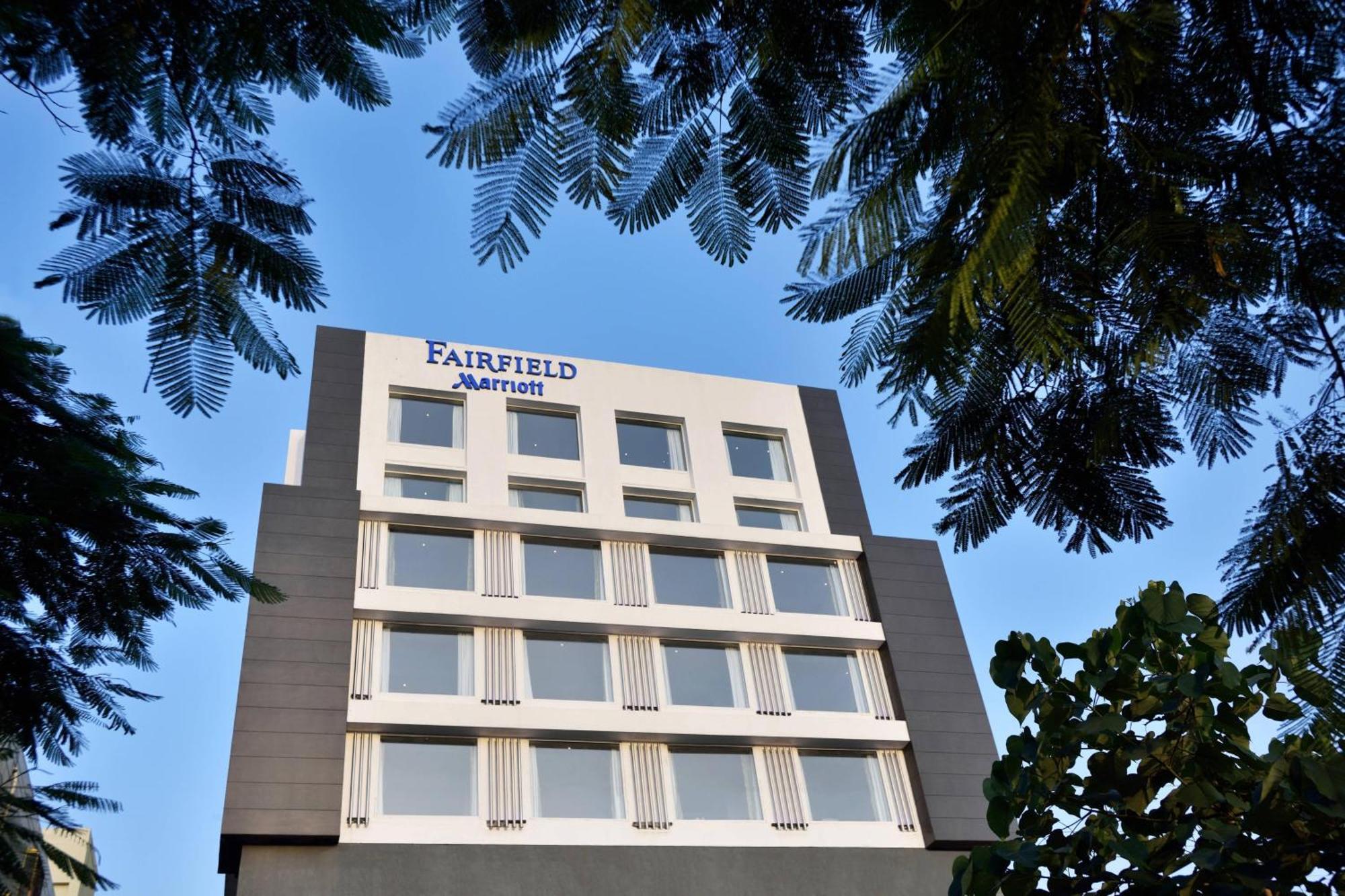 Fairfield By Marriott Индаур Экстерьер фото