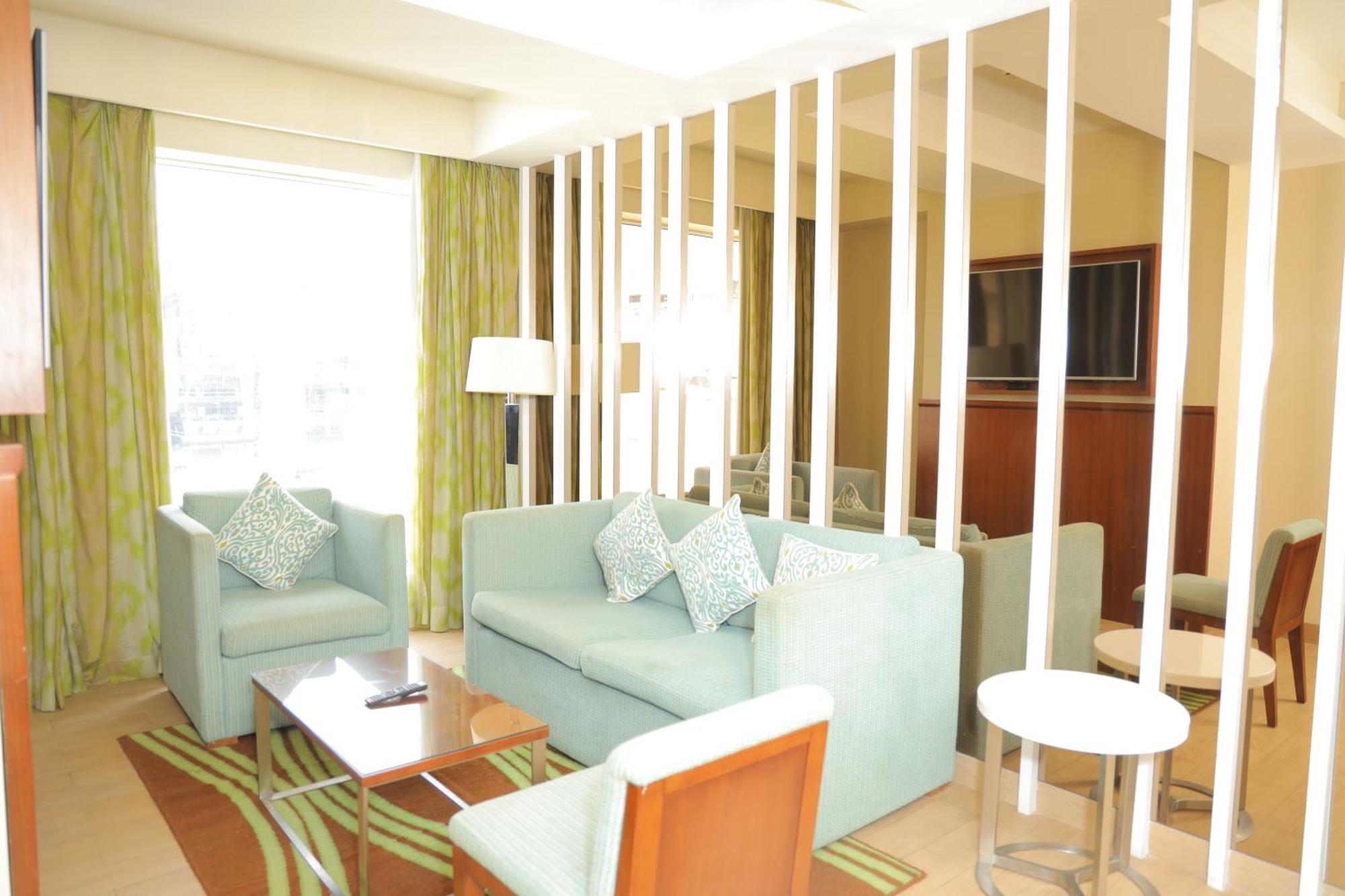 Fairfield By Marriott Индаур Экстерьер фото