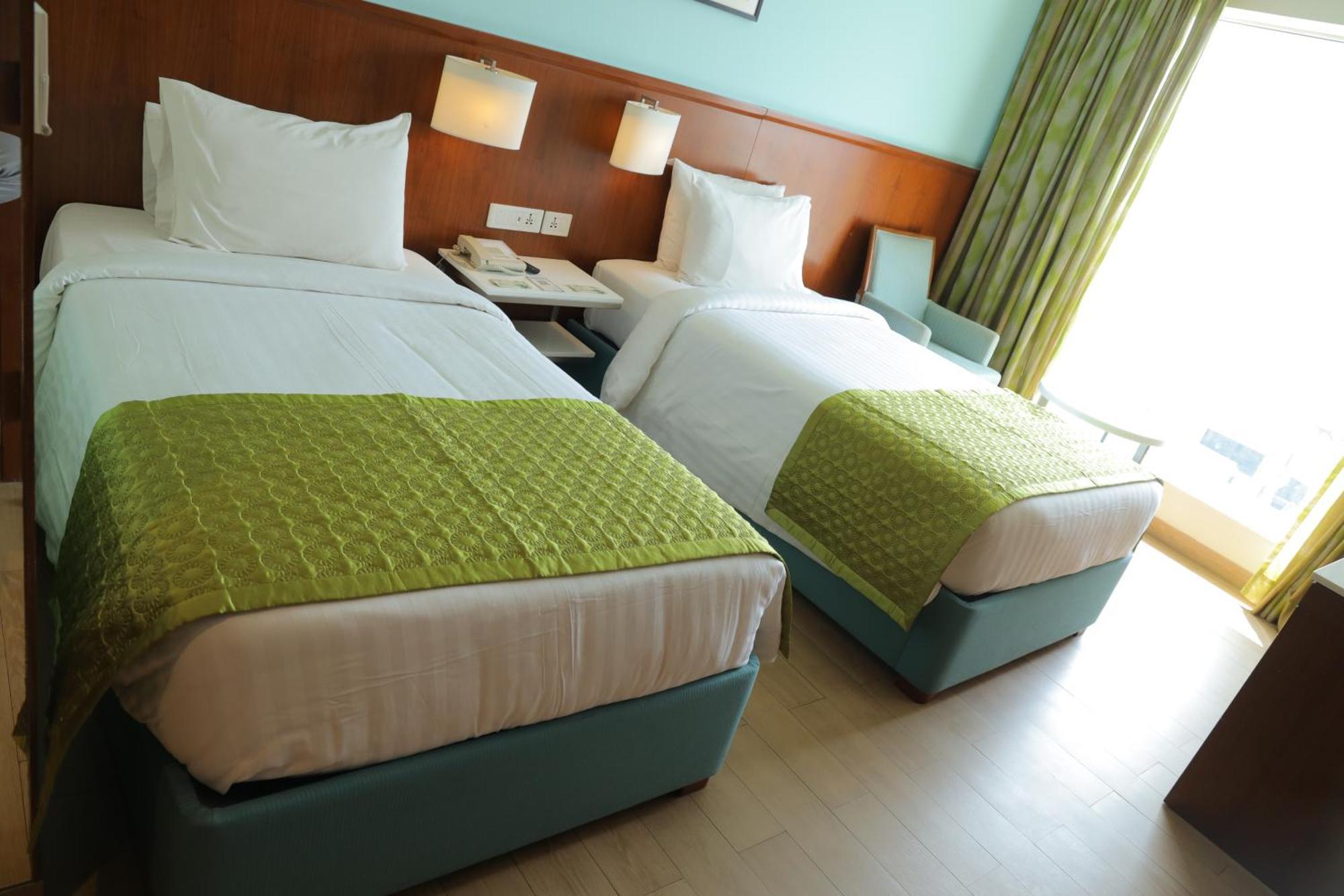 Fairfield By Marriott Индаур Экстерьер фото