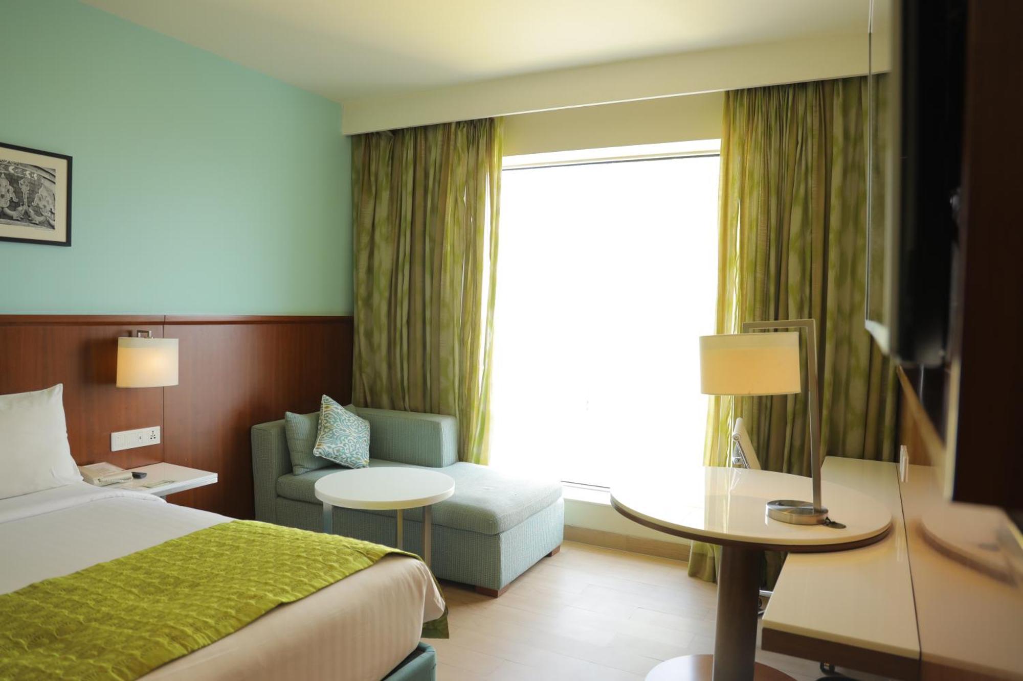 Fairfield By Marriott Индаур Экстерьер фото