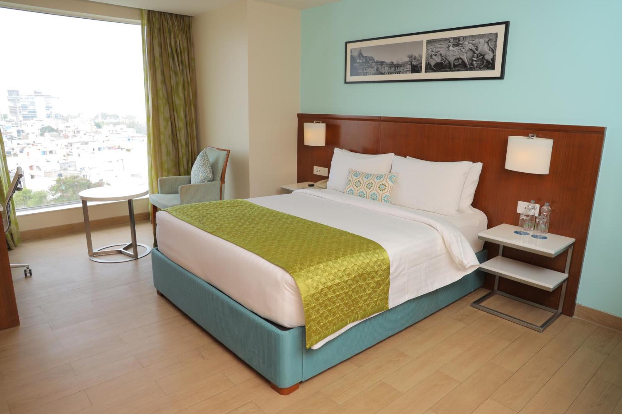 Fairfield By Marriott Индаур Экстерьер фото