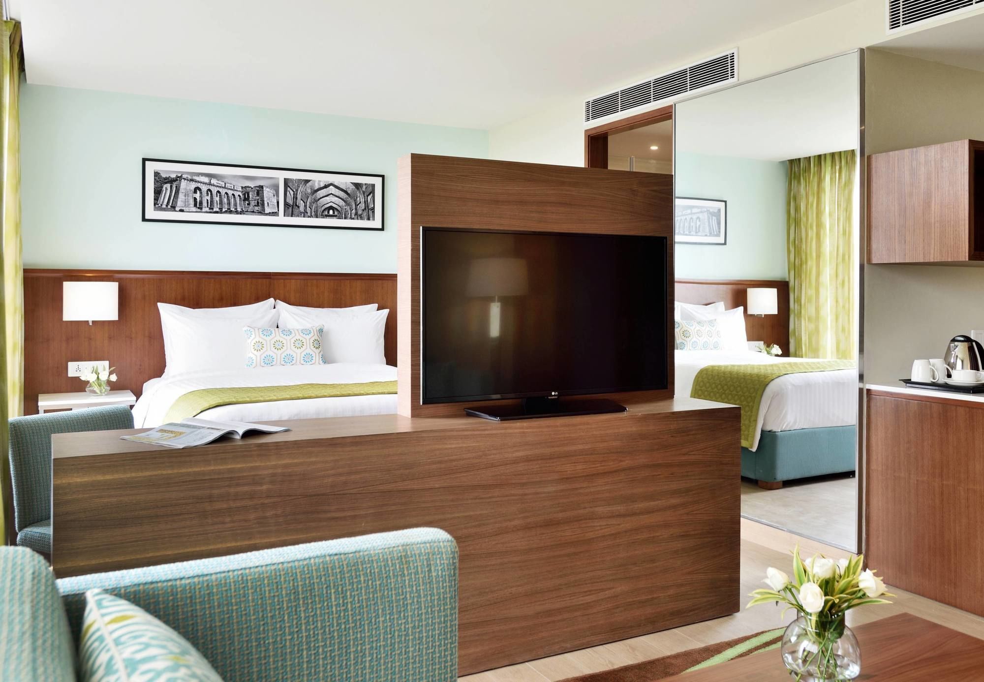 Fairfield By Marriott Индаур Экстерьер фото
